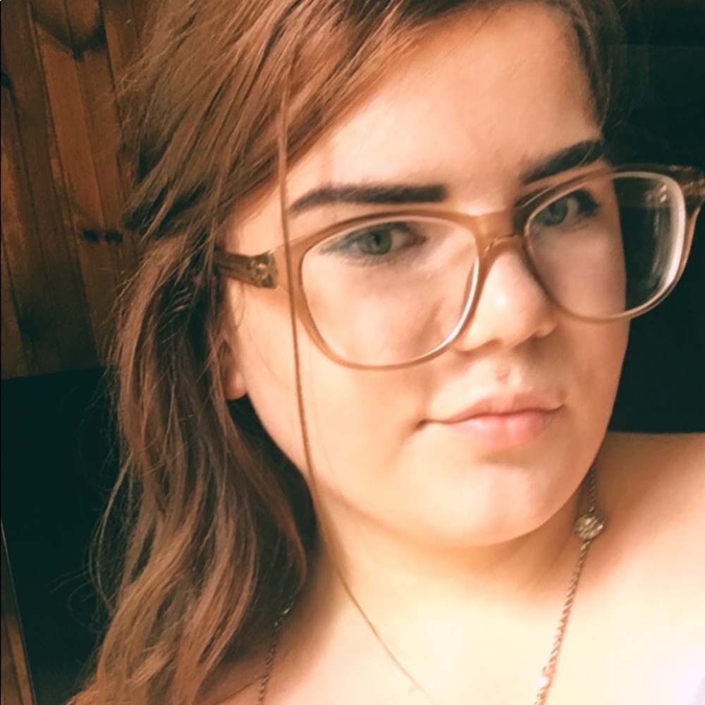 Meet your Posher, Jessica